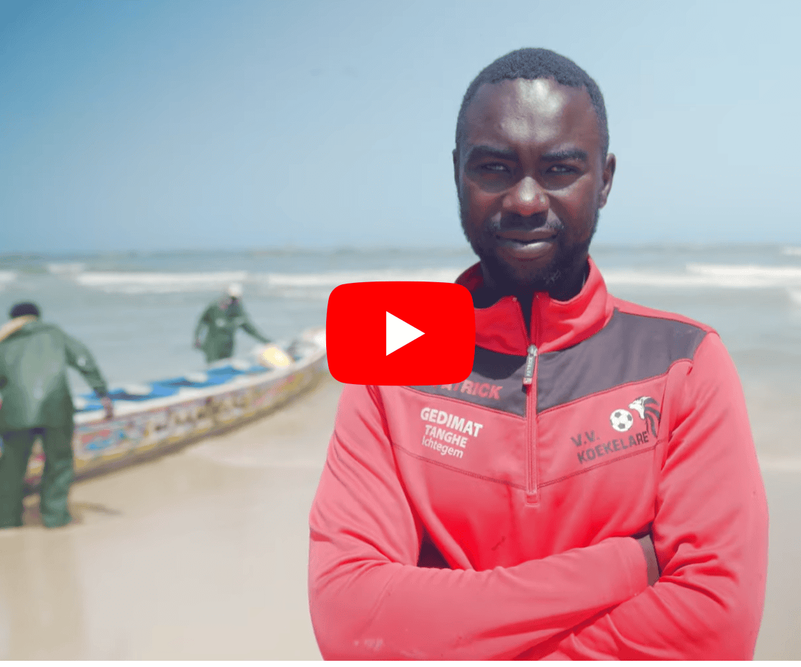 Talla, sur la plage au Sénégal